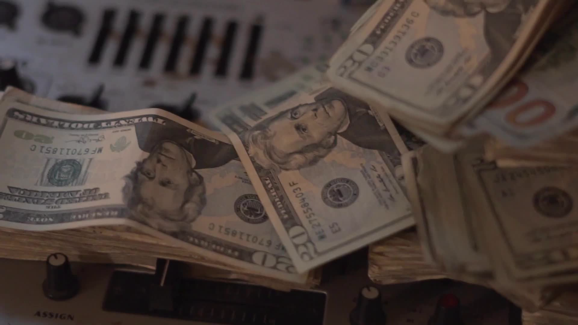 Marino GTM – Necklace (Official Video)