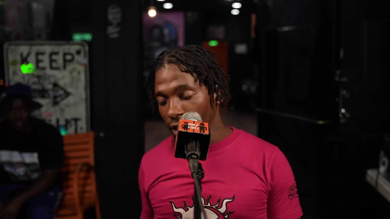 BigDino X I’m a vibe (official live performance)