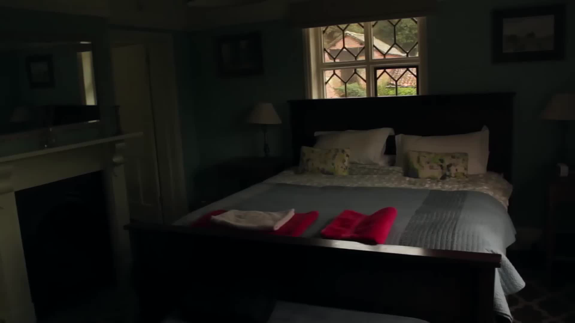 the_past_never_dies_it_only_haunts_winifred_meeks_horror_supernatural_full_movie.mp4