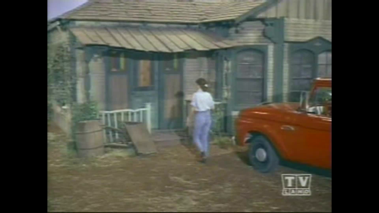 Green Acres - 036 - How To See South America By Bus - (TV Rip)
